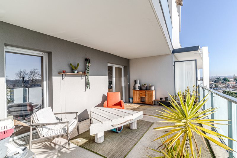Vente Appartement VILLENAVE D ORNON - 3 pièces -63 m² - (33140)