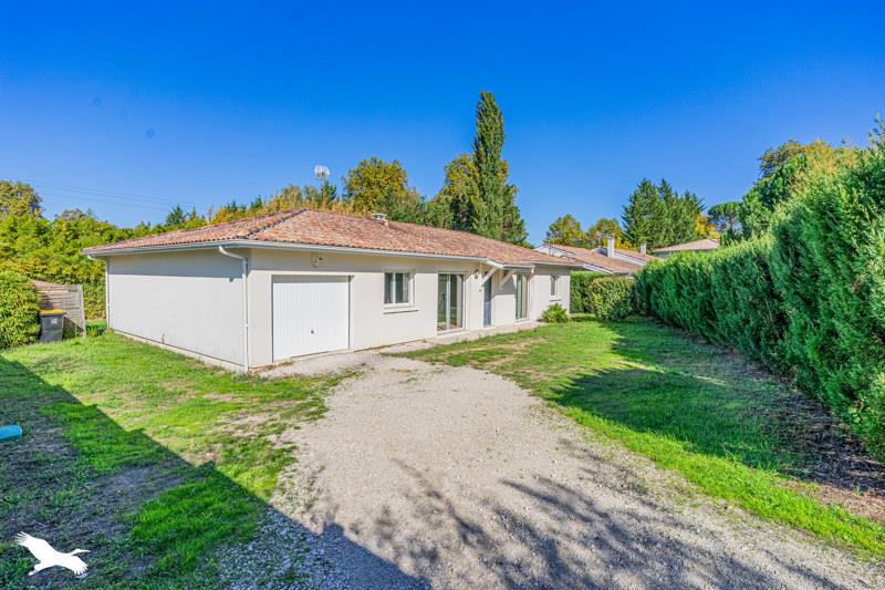 Vente Maison CADAUJAC - 5 pièces -119 m² - (33140)