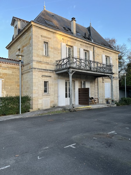 Vente Appartement VILLENAVE D ORNON - 1 pièce -30 m² - (33140)