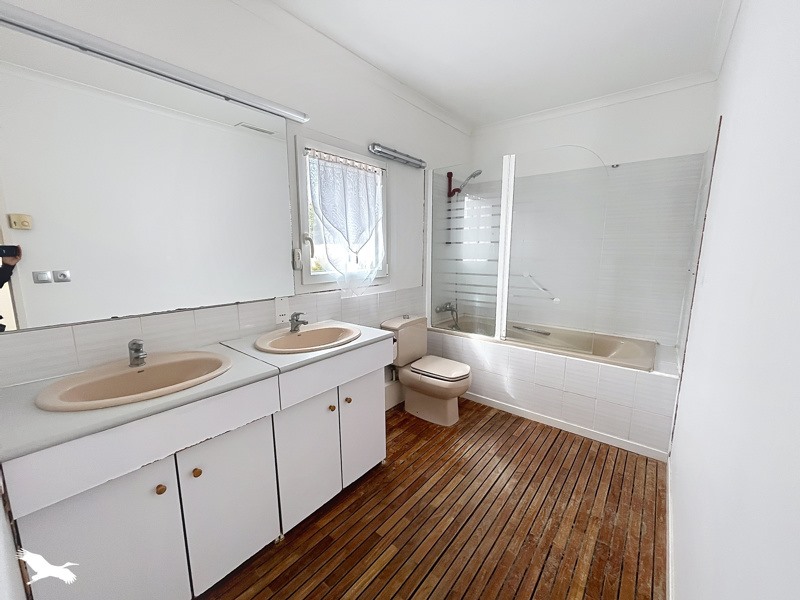 Vente Maison Villenave-d'Ornon - 7 pièces -200 m² - (33140)