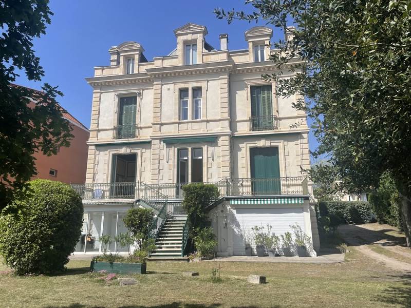 Vente Appartement ARCACHON - 2 pièces -62 m² - (33120)
