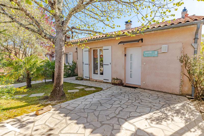 Vente Maison TRESSES - 6 pièces -125 m² - (33370)