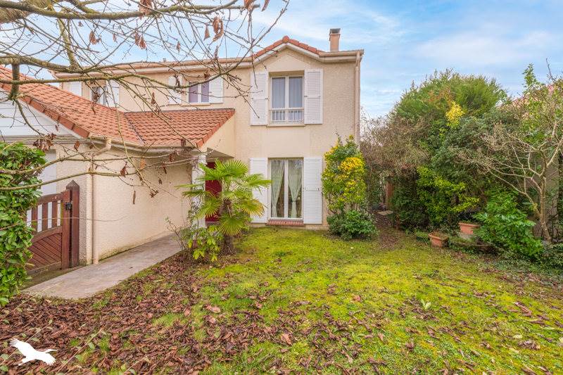 Vente Maison VAUREAL - 8 pièces -150 m² - (95490)