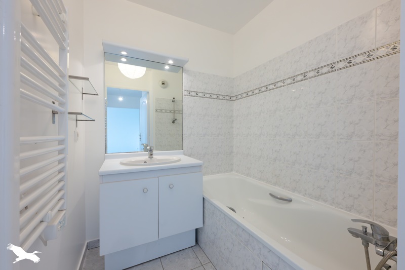 Vente Appartement VAUREAL - 2 pièces -38 m² - (95490)