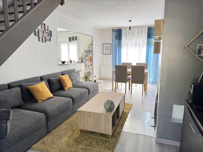 Vente Maison VAUREAL - 6 pièces -97 m² - (95490)