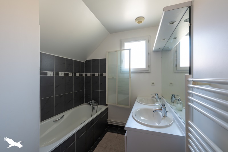 Vente Maison VAUREAL - 5 pièces -89 m² - (95490)