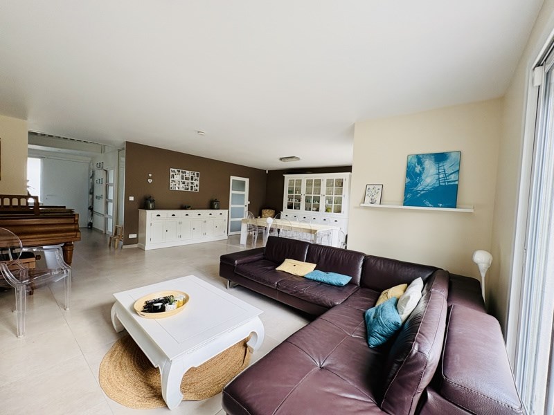 Vente Maison COURDIMANCHE - 8 pièces -231 m² - (95800)