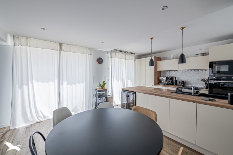 Vente Appartement BORDEAUX - 3 pièces -78 m² - (33100)
