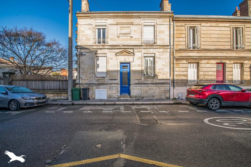 Vente Appartement BORDEAUX - 2 pièces -35 m² - (33100)