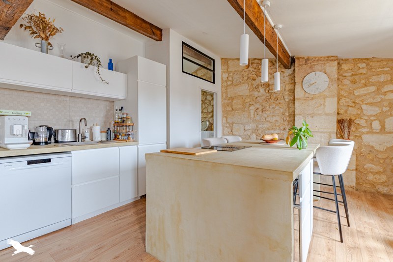Vente Appartement BORDEAUX - 2 pièces -57 m² - (33100)
