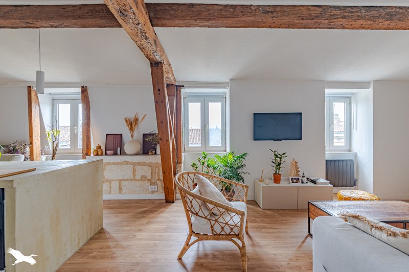 Vente Appartement BORDEAUX - 2 pièces -57 m² - (33100)