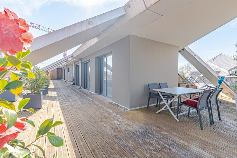 Vente Appartement BORDEAUX - 4 pièces -120 m² - (33100)