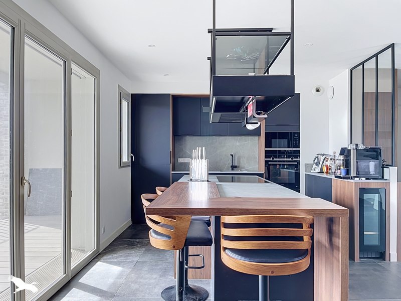 Vente Appartement BORDEAUX - 4 pièces -109 m² - (33100)