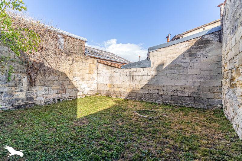Vente Appartement BORDEAUX - 2 pièces -35 m² - (33100)