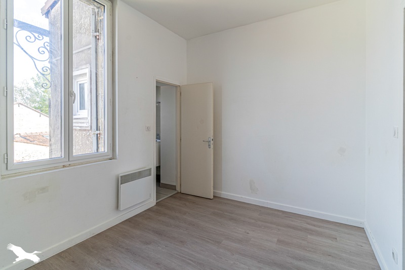 Vente Appartement BORDEAUX - 2 pièces -35 m² - (33100)