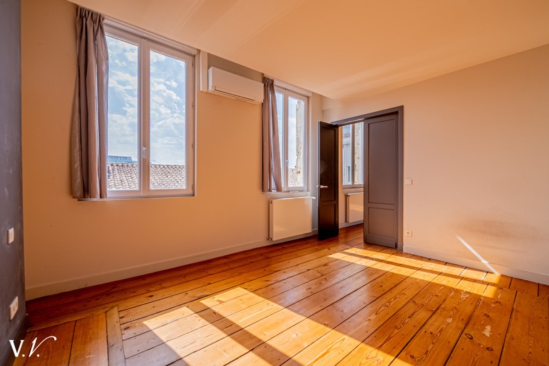 Vente Appartement Bordeaux - 5 pièces -230 m² - (33100)