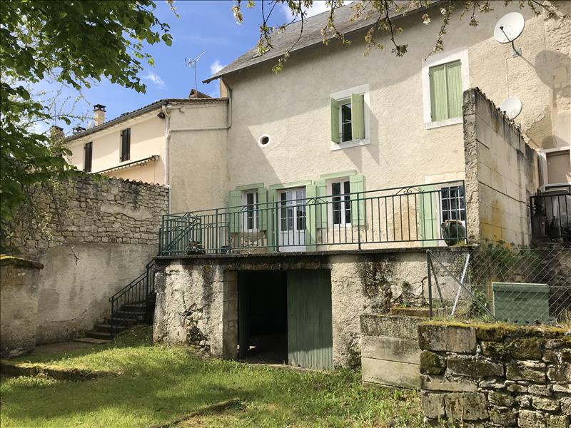 Vente Maison PAUSSAC ET ST VIVIEN - 6 pièces -146 m² - (24310)