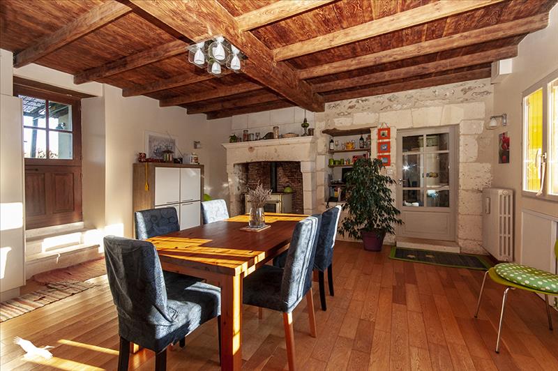 Vente Maison MAREUIL EN PERIGORD - 8 pièces -233 m² - (24340)