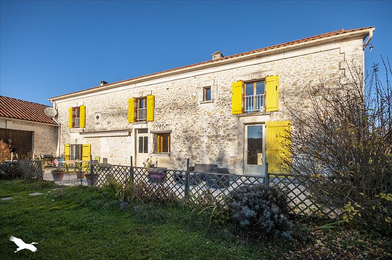 Vente Maison MAREUIL EN PERIGORD - 8 pièces -233 m² - (24340)