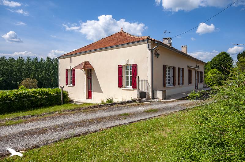 Vente Maison QUINSAC - 10 pièces -257 m² - (24530)