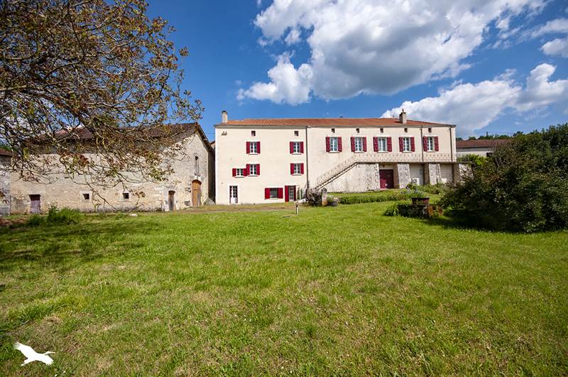 Vente Maison QUINSAC - 10 pièces -257 m² - (24530)