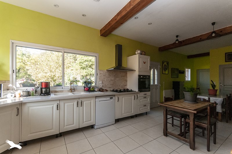 Vente Maison CHATEAU L EVEQUE - 5 pièces -140 m² - (24460)