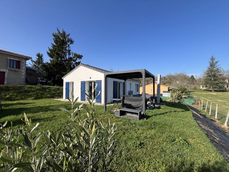 Vente Maison CHATEAU L EVEQUE - 3 pièces -61 m² - (24460)