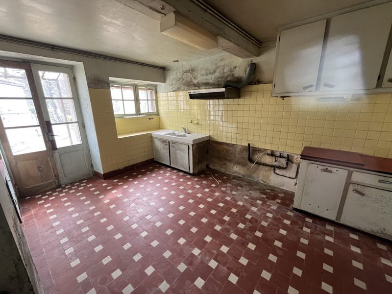 Vente Maison VILLARS - 8 pièces -180 m² - (24530)