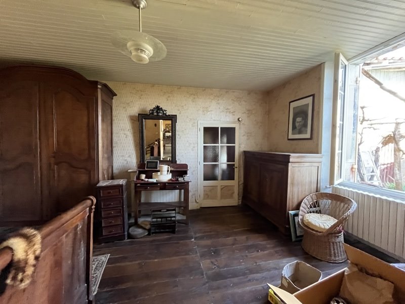 Vente Maison PAUSSAC ET ST VIVIEN - 5 pièces -127 m² - (24310)