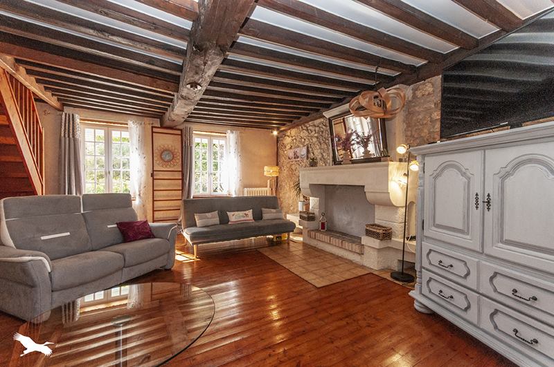 Vente Maison La Chapelle-Faucher - 8 pièces -235 m² - (24530)