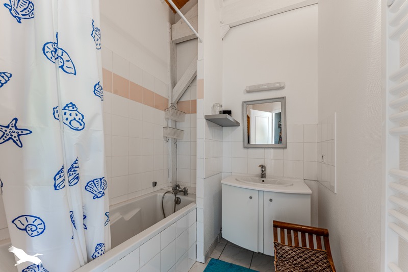 Vente Maison ARES - 3 pièces -81 m² - (33740)