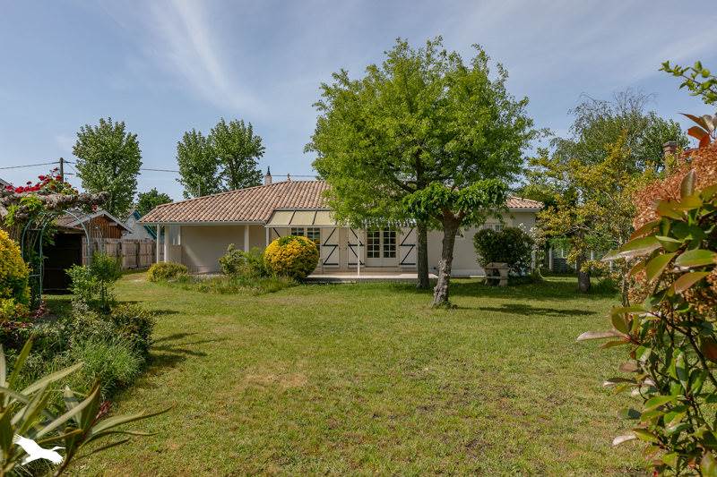 Vente Maison Arès - 5 pièces -120 m² - (33740)