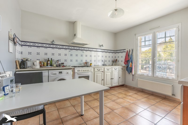 Vente Maison Arès - 5 pièces -120 m² - (33740)