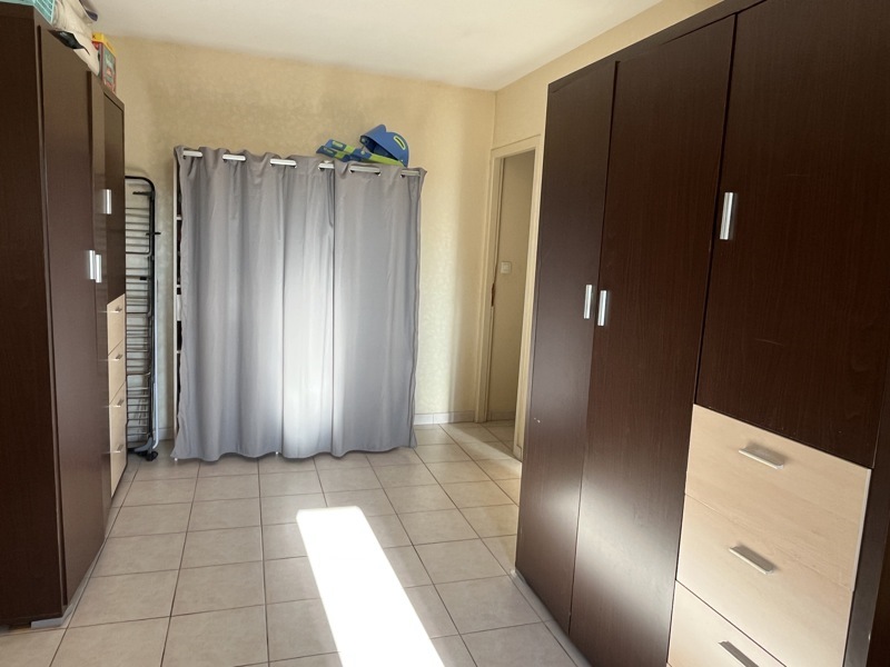 Vente Maison MONTENDRE - 4 pièces -272 m² - (17130)