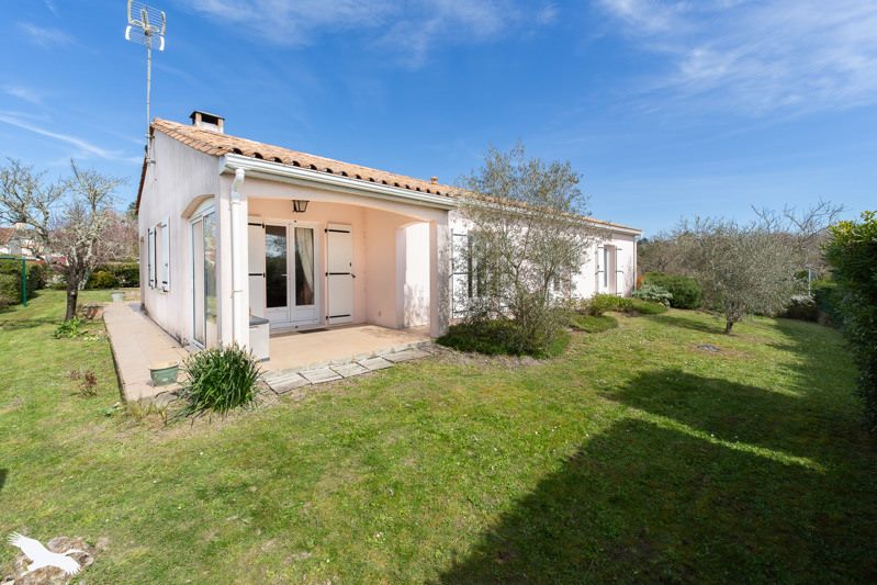 Vente Maison MONTENDRE - 4 pièces -120 m² - (17130)