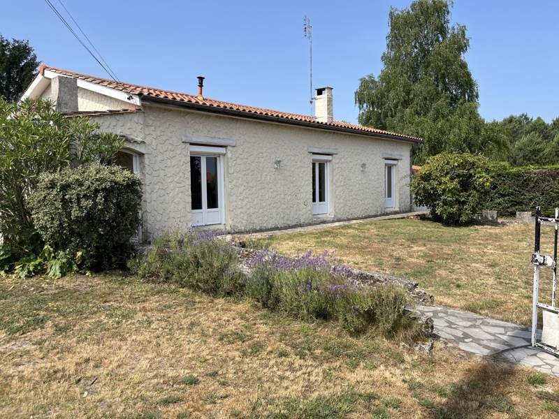 Vente Maison DONNEZAC - 4 pièces -112 m² - (33860)