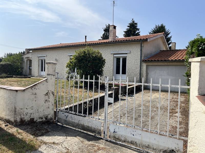 Vente Maison DONNEZAC - 4 pièces -112 m² - (33860)