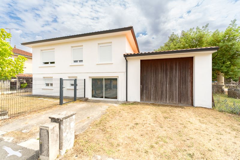 Vente Maison MONTENDRE - 3 pièces -64 m² - (17130)