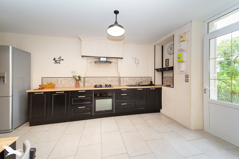 Vente Maison ROUFFIGNAC - 4 pièces -98 m² - (17130)