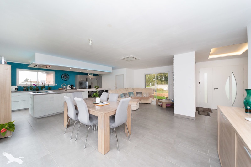 Vente Maison REIGNAC - 5 pièces -145 m² - (33860)