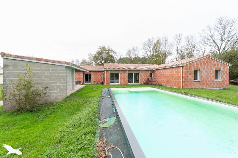 Vente Maison REIGNAC - 5 pièces -145 m² - (33860)