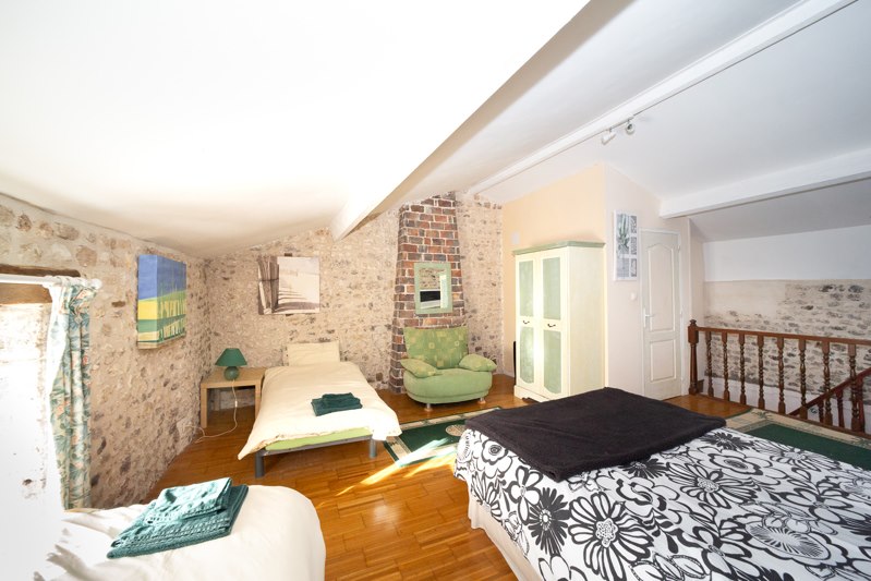 Vente Maison POMMIERS MOULONS - 10 pièces -357 m² - (17130)