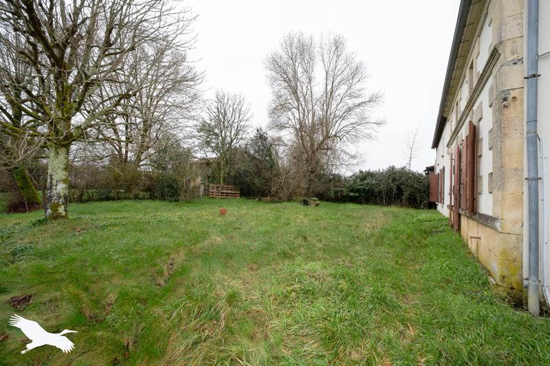 Vente Maison CHAMOUILLAC - 5 pièces -99 m² - (17130)