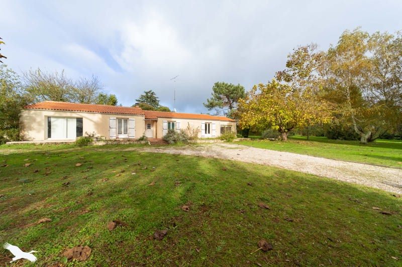 Vente Maison COURPIGNAC - 7 pièces -170 m² - (17130)
