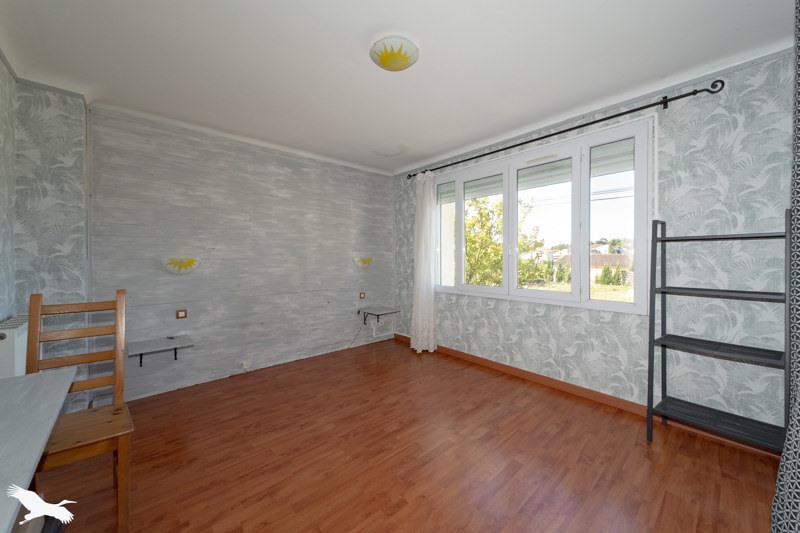 Vente Maison MONTENDRE - 5 pièces -135 m² - (17130)