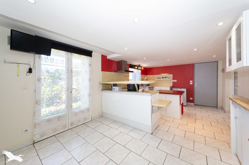 Vente Maison MONTENDRE - 5 pièces -135 m² - (17130)