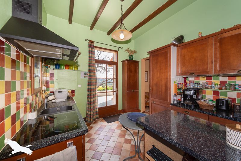 Vente Maison POMMIERS MOULONS - 7 pièces -207 m² - (17130)