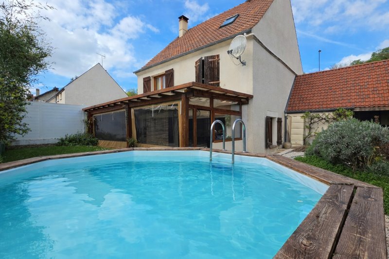 Vente Maison AUVERS SUR OISE - 6 pièces -144 m² - (95430)