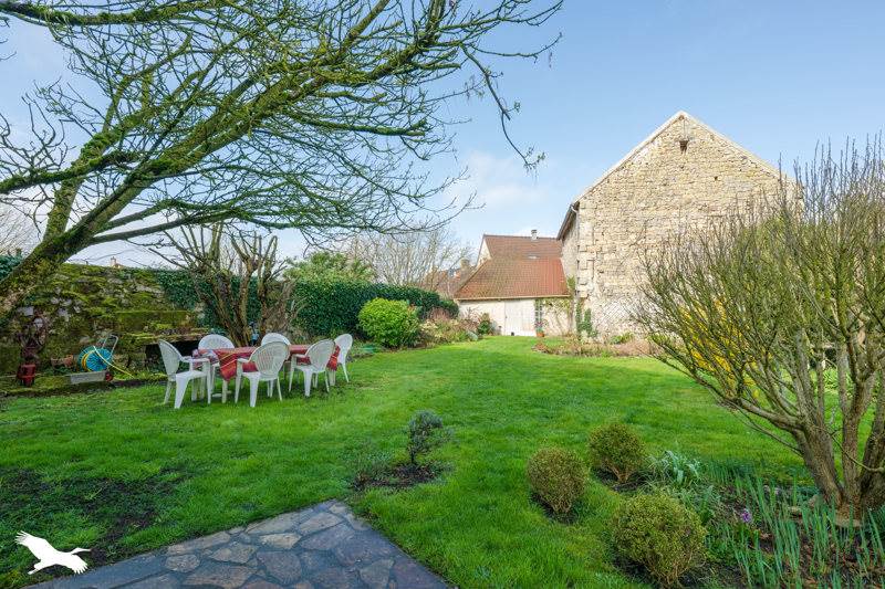 Vente Maison HEROUVILLE EN VEXIN - 6 pièces -144 m² - (95300)
