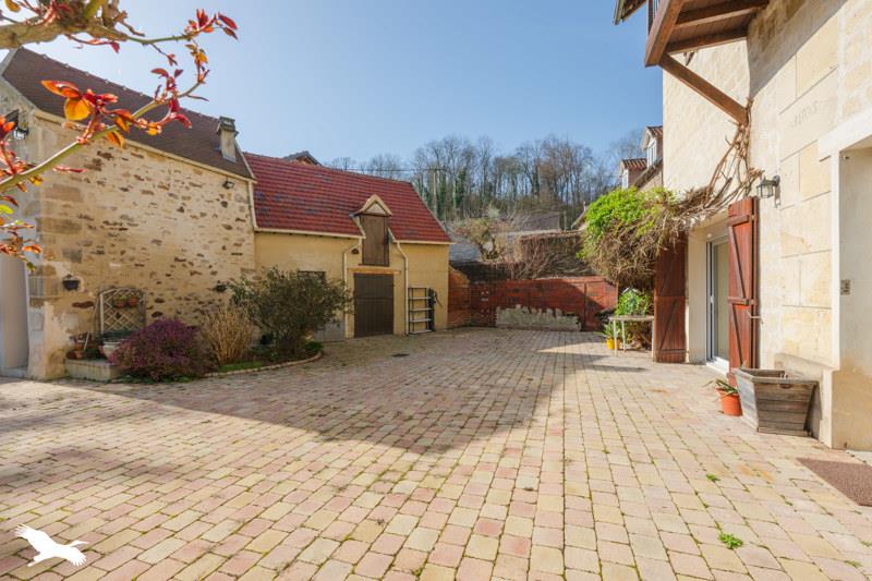 Vente Maison AUVERS SUR OISE - 7 pièces -157 m² - (95430)